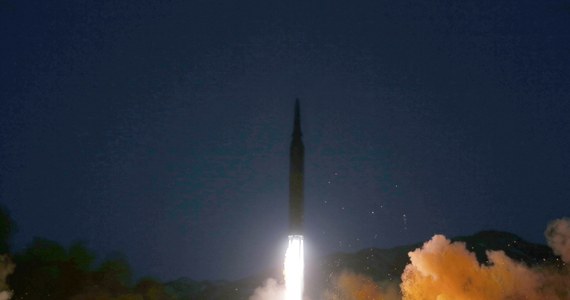 We wtorek, w obecności przywódcy Korei Północnej Kim Dzong Una, przeprowadzona została ostateczna próba nowego rodzaju pocisku hipersonicznego. Zakończyła się ona powodzeniem – ogłosiła oficjalna północnokoreańska agencja prasowa KCNA.