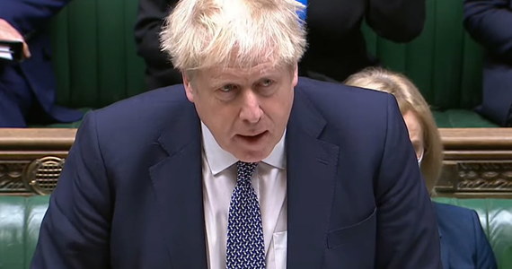 Premier Boris Johnson przeprosił za spotkanie, które odbyło się w ogrodzie jego rezydencji w maju 2020 roku. Wielka Brytania była wtedy objęta lockdownem, a temat powrócił za sprawą ujawnionego dwa dni temu e-maila.