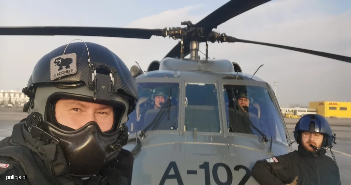 "Policyjni lotnicy przetransportowali serce dla 35-letniego pacjenta czekającego na przeszczep w gdańskim szpitalu" - poinformował rzecznik Komendy Głównej Policji insp. Mariusz Ciarka. Dodał, że lot zadedykowali Leosiowi, choremu na rdzeniowy zanik mięśni.