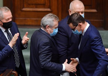 Tarcza antyinflacyjna 2.0 przegłosowana. Niższy VAT na żywność, nawozy, gaz i paliwa