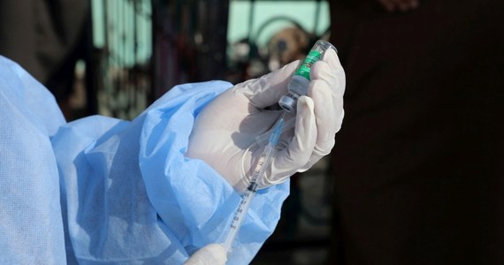 Ubogie kraje w grudniu odmówiły przyjęcia około 100 milionów dawek szczepionki przeciwko Covid-19, ponieważ zbliżał się termin ich przydatności - poinformował w czwartek Fundusz Narodów Zjednoczonych Pomocy Dzieciom (UNICEF).