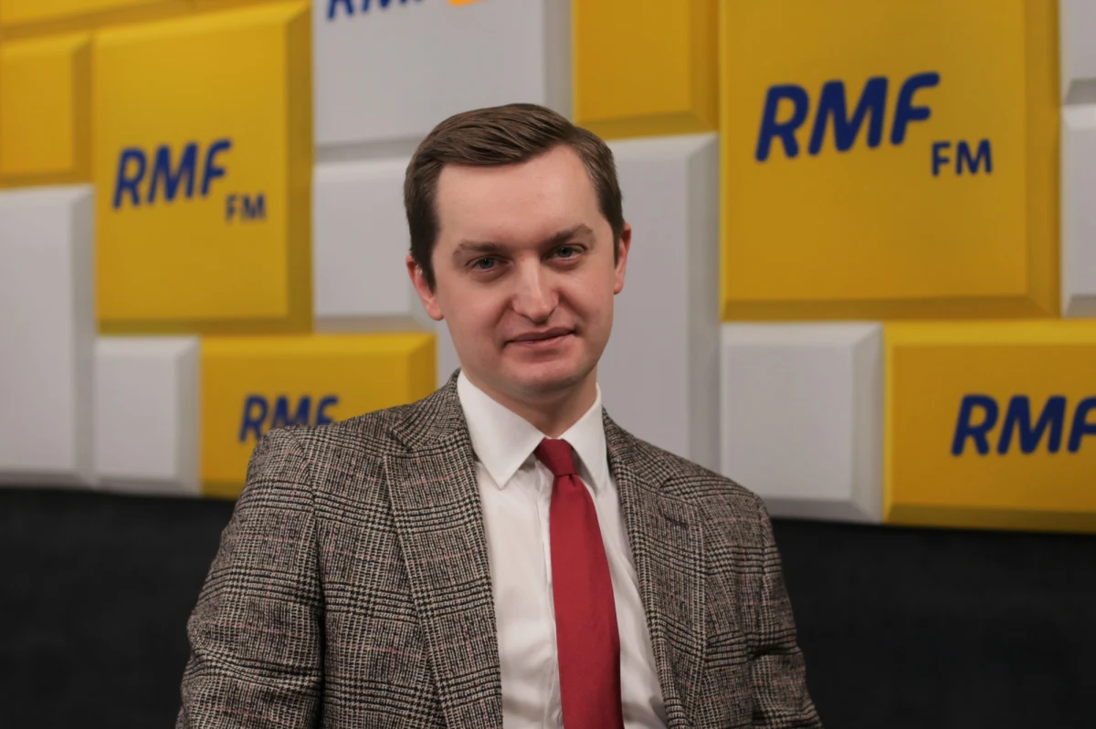 "To nie jest nonsens" - tak wiceminister sprawiedliwości Sebastian Kaleta mówił w Porannej rozmowie RMF FM o zapowiedziach Solidarnej Polski, żeby zawetować unijny pakiet klimatyczny „Fit for 55”. Już na początku grudnia minister środowiska Anna Moskwa jednak mówiła w RMF FM, że pakietu nie można zawetować. Dzisiejszy rozmówca Roberta Mazurka przekonywał jednak, że jest to możliwe.