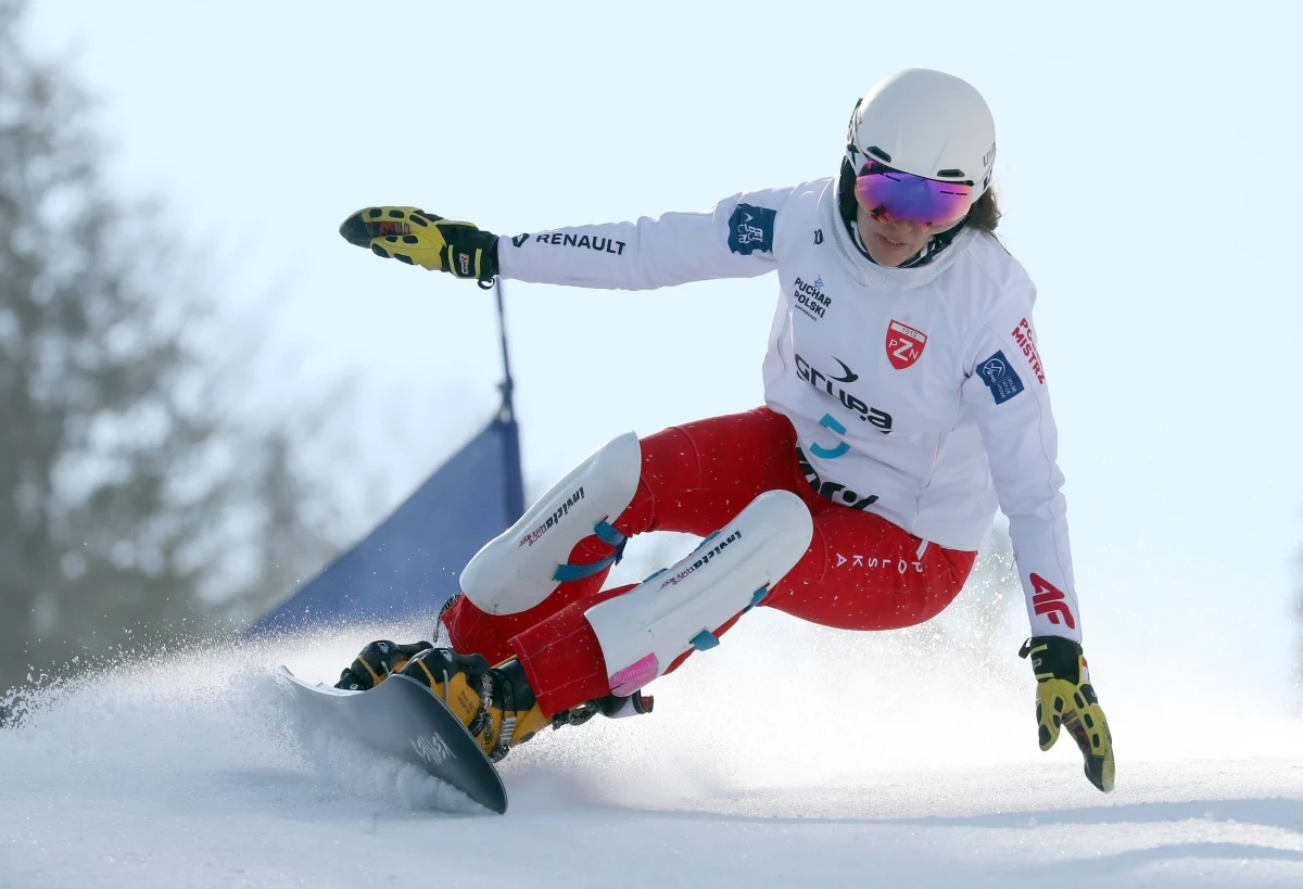 Snowboardzistka Aleksandra Król wygrała zaliczany do Pucharu Świata slalom gigant równoległy w austriackim Simonhoehe. To jej pierwsze zwycięstwo w karierze w tym cyklu.