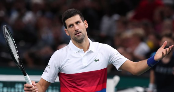 Serbski tenisista Novak Djokovic, któremu unieważniono wizę i nakazano opuszczenie Australii, wylądował w Dubaju. Premier kraju na antypodach Scott Morrison nie wykluczył, że lider światowego rankingu zostanie dopuszczony do udziału w turnieju Australian Open za rok.