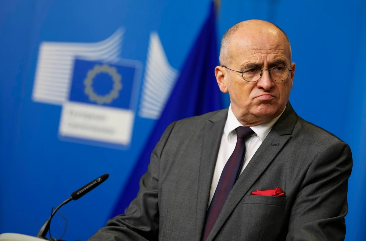 Sekretarz stanu USA Antony Blinken rozmawiał w poniedziałek z polskim ministrem spraw zagranicznych Zbigniewem Rauem. Rozmowa dotyczyła dyplomacji z Moskwą i odstraszania Rosji od dalszej agresji przeciwko Ukrainie - poinformował rzecznik amerykańskiego resortu Ned Price. Jak podkreślił szef polskiego resortu spraw zagranicznych, poruszono również temat przewodnictwa Polski w OBWE.
