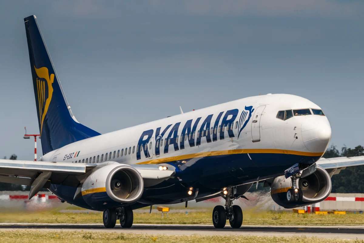 Rada Organizacji Międzynarodowego Lotnictwa Cywilnego (ICAO) przyjęła raport w sprawie wymuszonego przez Białoruś lądowania samolotu linii Ryanair w Mińsku. Ustalenia po dochodzeniu przekazała w poniedziałek swoim 193 państwom członkowskim. Szczegółów nie ujawniła.