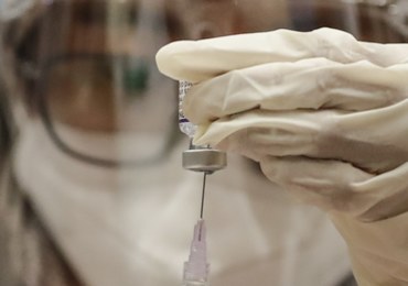 Izrael będzie podawał czwartą dawkę przeciw Covid-19, mimo wyników niektórych badań