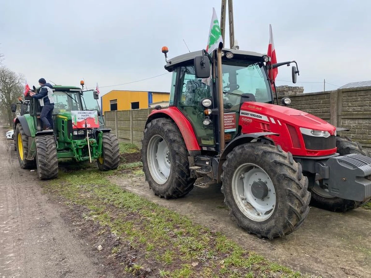 Rolnicze traktory dają się dziś we znaki kierowcom w Zachodniopomorskiem. Trwa tam protest rolników. Kolumny ciągników blokują ruch m.in. na drodze S3, krajowej dziesiątce, czy dwudziestce piątce. Utrudnienia są też na trasach powiatowych. 