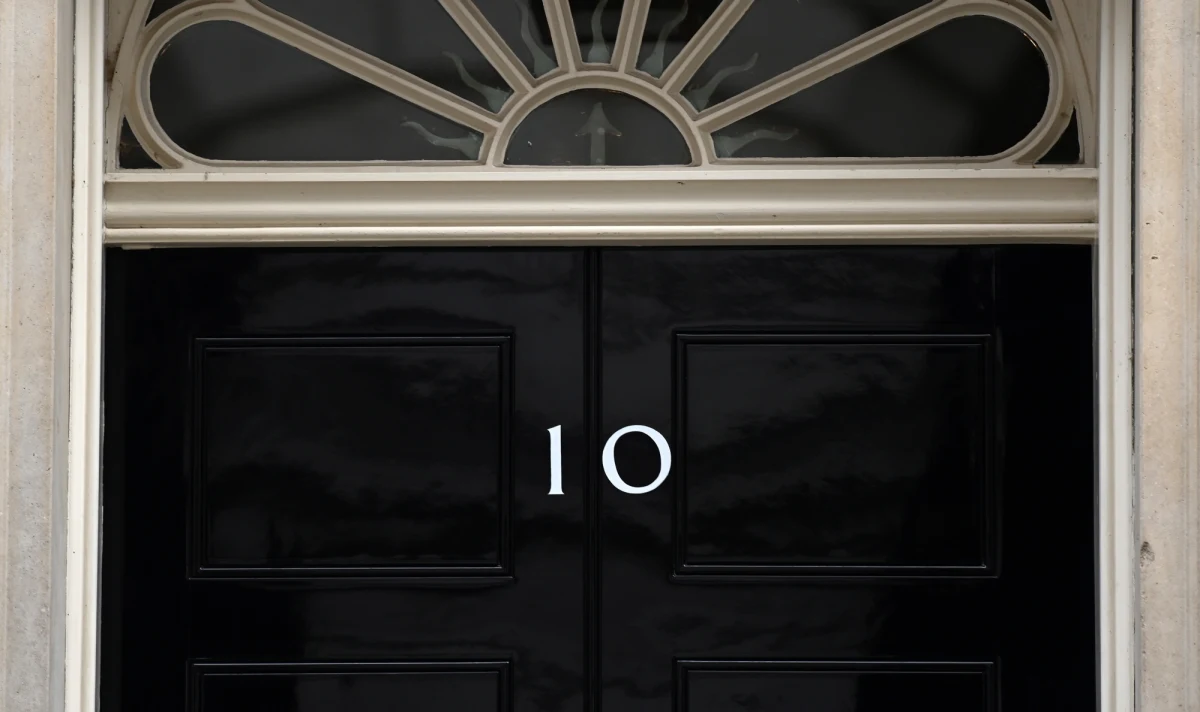 Brytyjski premier Boris Johnson zaprzeczył zarzutom, że skłamał w parlamencie na temat imprezy w ogrodzie rezydencji na Downing Street w czasie restrykcji covidowych i oświadczył, że nikt mu nie powiedział, iż było ono wbrew zasadom.