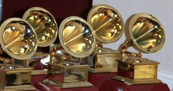 ​Tegoroczna 64. ceremonia wręczania nagród Grammy odbędzie się 3 kwietnia w Las Vegas. Impreza pierwotnie miała odbyć się 31 stycznia i już raz została bezterminowo przełożona z uwagi na rozprzestrzenianie się wariantu koronawirusa Omikron.