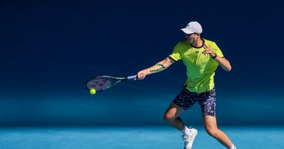 Rozstawiony z numerem 10. Hubert Hurkacz na drugiej rundzie zakończył występ w tegorocznej edycji wielkoszlemowego turnieju Australian Open. Polski tenisista przegrał w Melbourne z Francuzem Adrianem Mannarino 4:6, 2:6, 3:6.