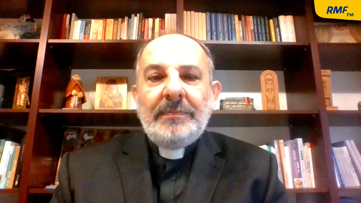 "Jestem zaskoczony i to negatywnie" – mówi ks. Tadeusz Isakowicz-Zaleski, komentując doniesienia, że Watykan nie przekaże prokuratorom czy sądom w Polsce dokumentów, jakie dostał od polskich biskupów w sprawie pedofilii w Kościele, mimo że dwa lata temu papież Franciszek zniósł "sekret papieski". Gość Popołudniowej rozmowy w RMF FM zauważa, że ta procedura skomplikuje relacje na linii diecezje katolickie a władze państwowe. 