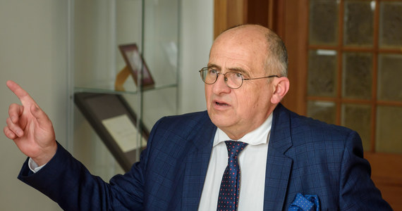 Minister spraw zagranicznych Zbigniew Rau otrzymał pozytywny wynik testu na koronawirusa - poinformował rzecznik ministerstwa Łukasz Jasina.