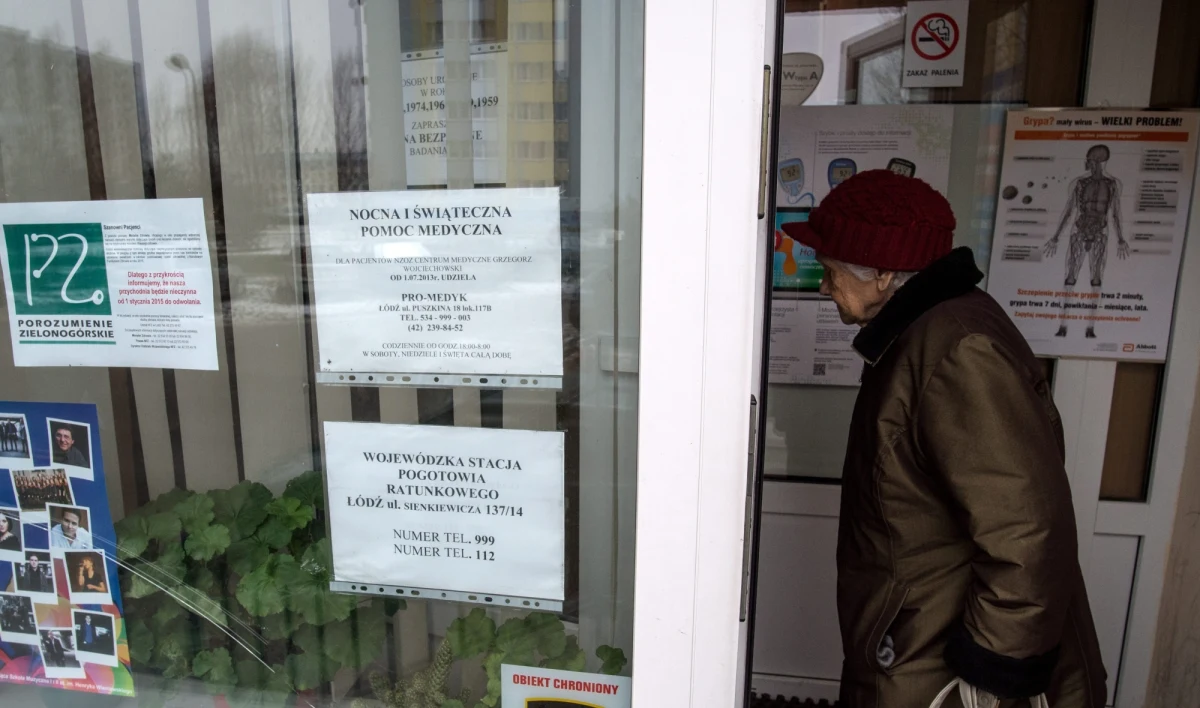 Podwyżki i brak wsparcia dla placówek POZ spowoduje zamykanie się kolejnych poradni. Jeśli rząd nie podejmie działań interwencyjnych, dostępność do świadczeń medycznych będzie zagrożona - podkreśla w piśmie do premiera Mateusza Morawieckiego prezes Porozumienia Pracodawców Ochrony Zdrowia Bożena Janicka. 
