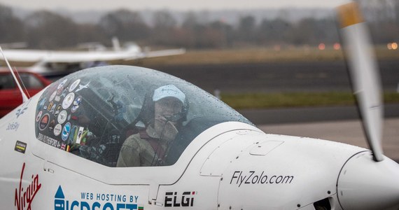 19-letnia Zara Rutherford pobiła rekord świata. Ta nastolatka pochodzenia brytyjsko-belgijskiego sama okrążyła Ziemię, pilotując ultralekki samolot. Jest najmłodszą kobietą w historii, która dokonała tego wyczynu.