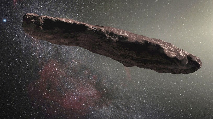 Przelot tajemniczego obiektu o nazwie Oumuamua przez Układ Słoneczny w 2017 roku, wzbudził mnóstwo kontrowersji w świecie astronomi. Są naukowcy, którzy uważają, że była to sonda kosmiczna wysłana przez obcą cywilizację. Niebawem poznamy całą prawdę, bo naukowcy szykują misję na ten obiekt.