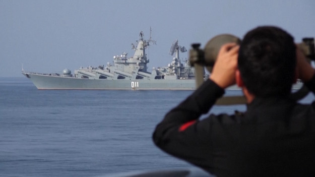 Iran, Rosja i Chiny biorą udział we wspólnych ćwiczeniach morskich na Oceanie Indyjskim przez trzy dni, dążąc do wzmocnienia „wspólnego bezpieczeństwa”.