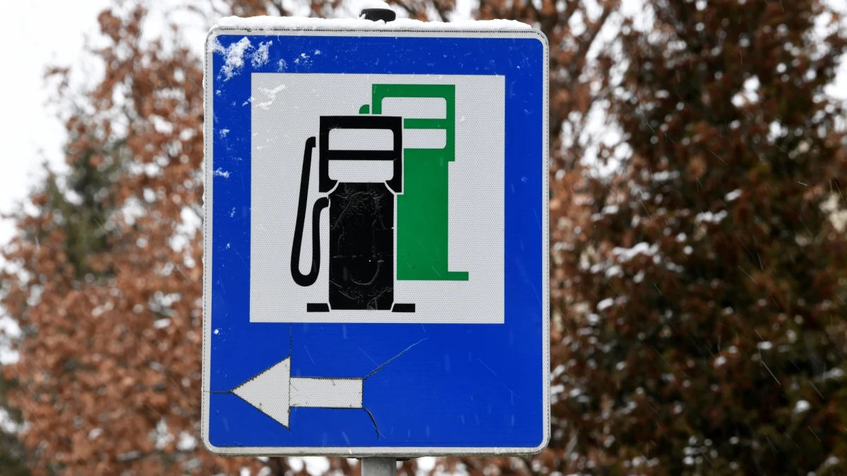 Zamieszanie z Polskim Ładem, dalsze podwyżki cen na stacjach paliw. Do sklepów spożywczych ruszyć mają inspektorzy, by sprawdzać ceny. Poza tym w nowym tygodniu czeka nas nadal dyskusja o rosnących cenach i płacach oraz kosztach kredytu. 