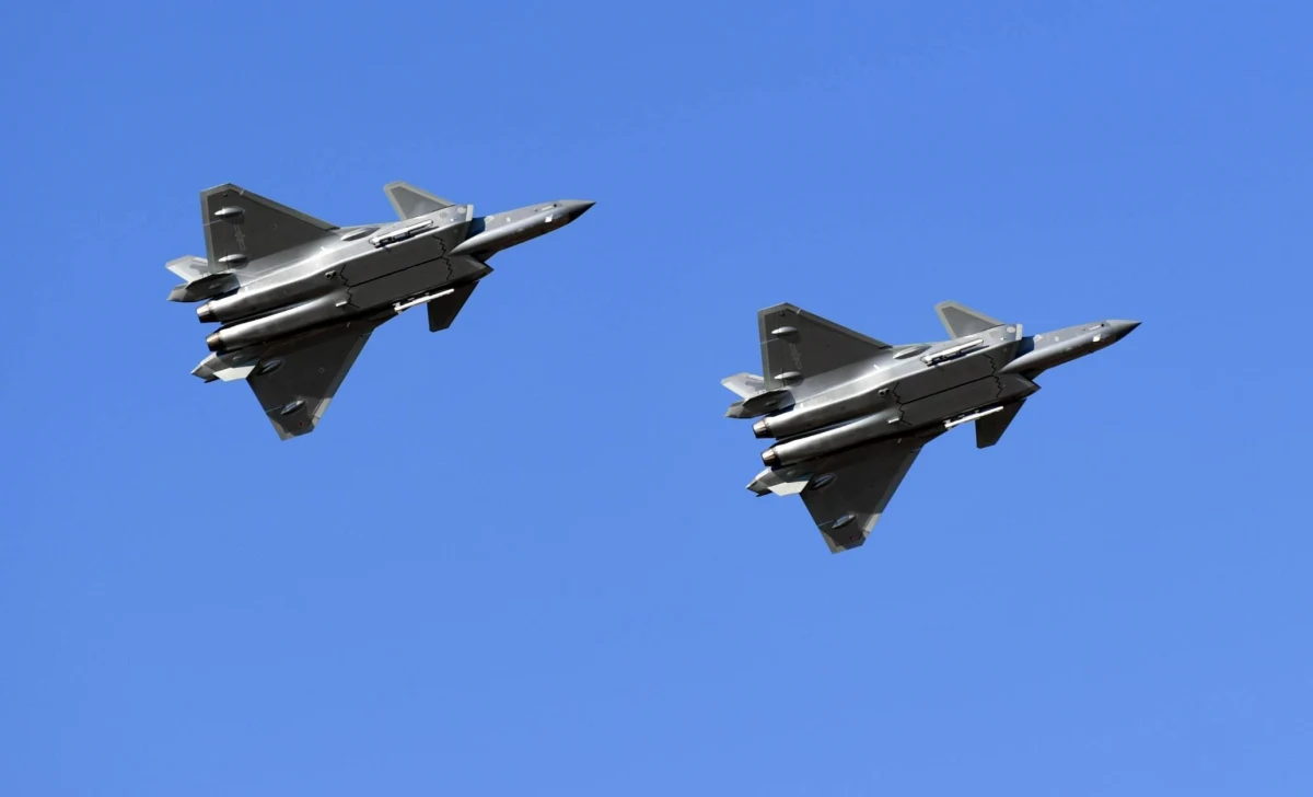 39 chińskich samolotów wojskowych naruszyło w niedzielę strefę identyfikacji obrony powietrznej (ADIZ) Tajwanu - poinformowało tajwańskie ministerstwo obrony.