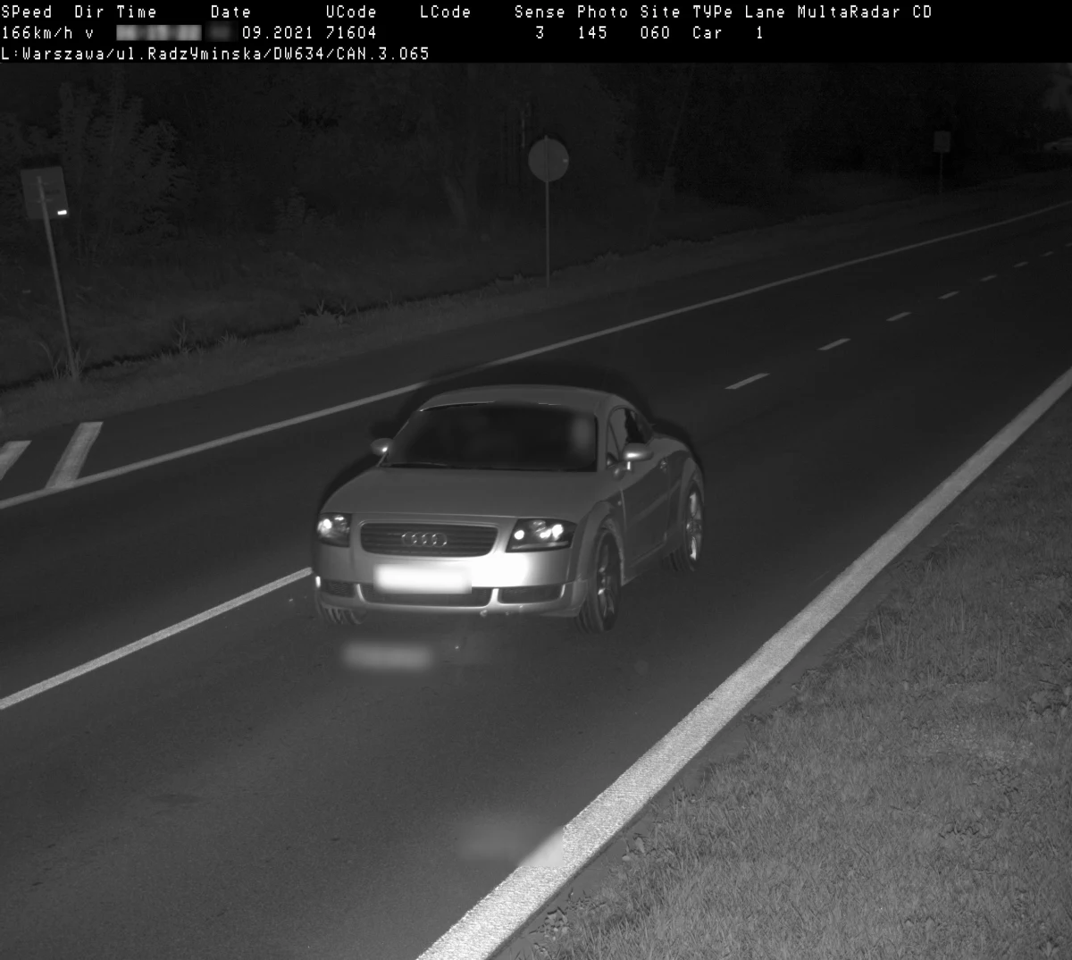 ​Ponad 112 tysięcy zdjęć zrobiły w ubiegłym roku warszawskie fotoradary - tak wynika z najnowszego raportu Inspekcji Transportu Drogowego, do którego dotarł reporter RMF MAXXX Przemek Mzyk. W porównaniu do danych z 2020 roku , to mniej o ponad 10 tysięcy wykroczeń.