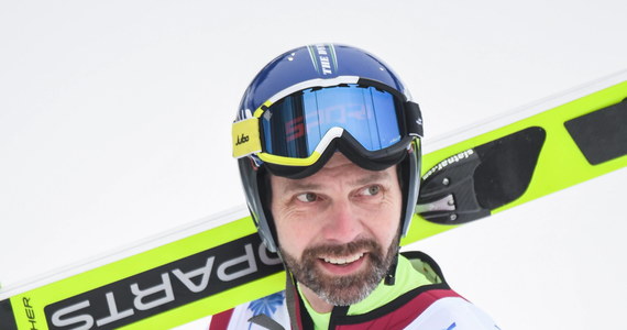Słynny skoczek narciarski 44-letni Janne Ahonen, który niedawno zdobył brązowy medal w mistrzostwach Finlandii, przyznał, że po ośmiu latach abstynecji ma ponownie problemy z chorobą alkoholową.