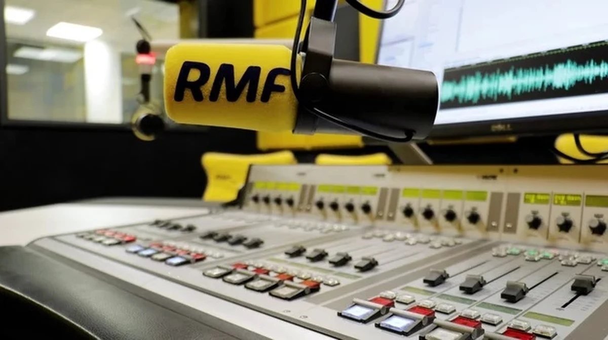 Aż 45 tysięcy razy powoływały się w 2021 roku na RMF FM inne redakcje. Radio RMF FM ponownie zostało najbardziej opiniotwórczą rozgłośnią roku. W rankingu generalnym mediów zajęło drugie miejsce.
