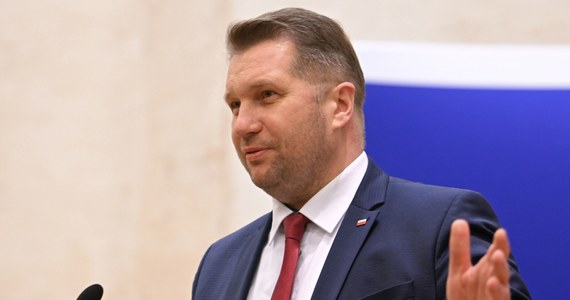 W poniedziałek o godz. 16 minister edukacji i nauki Przemysław Czarnek spotka się z prezydentem Andrzejem Dudą ws. nowelizacji Prawa oświatowego, nazywanej przez krytyków "lex Czarnek". "To będzie fajne, ładne spotkanie" – ocenił szef MEiN. 