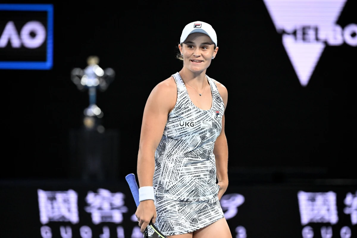 Liderka światowego rankingu tenisistek Ashleigh Barty wygrała turniej Australian Open, pokonując w finale Amerykankę Danielle Collins 6:3, 7:6 (7-2). To trzeci wielkoszlemowy tytuł 25-letniej reprezentantki gospodarzy, a pierwszy wywalczony w Melbourne.