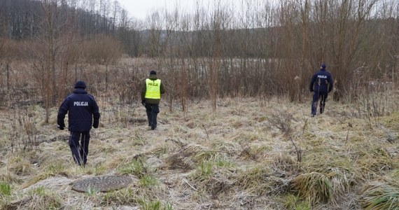 Potwierdzona została tożsamość mężczyzny, którego ciało odnaleziono w sobotę podczas akcji poszukiwawczej w okolicach Osiedla Generałów - podała w poniedziałek olsztyńska policja. To zaginiony od 8 stycznia 68-latek z Olsztyna.