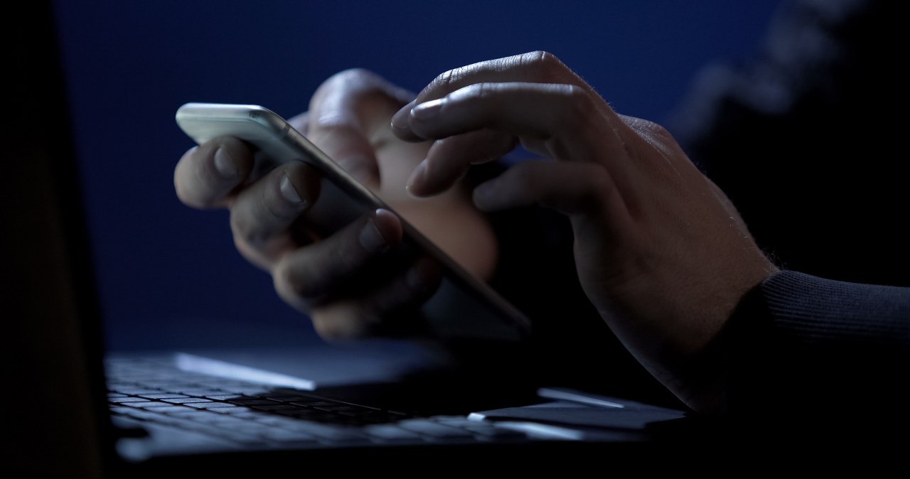 Niebezpieczna metoda oszustów powraca. CERT wydał alert