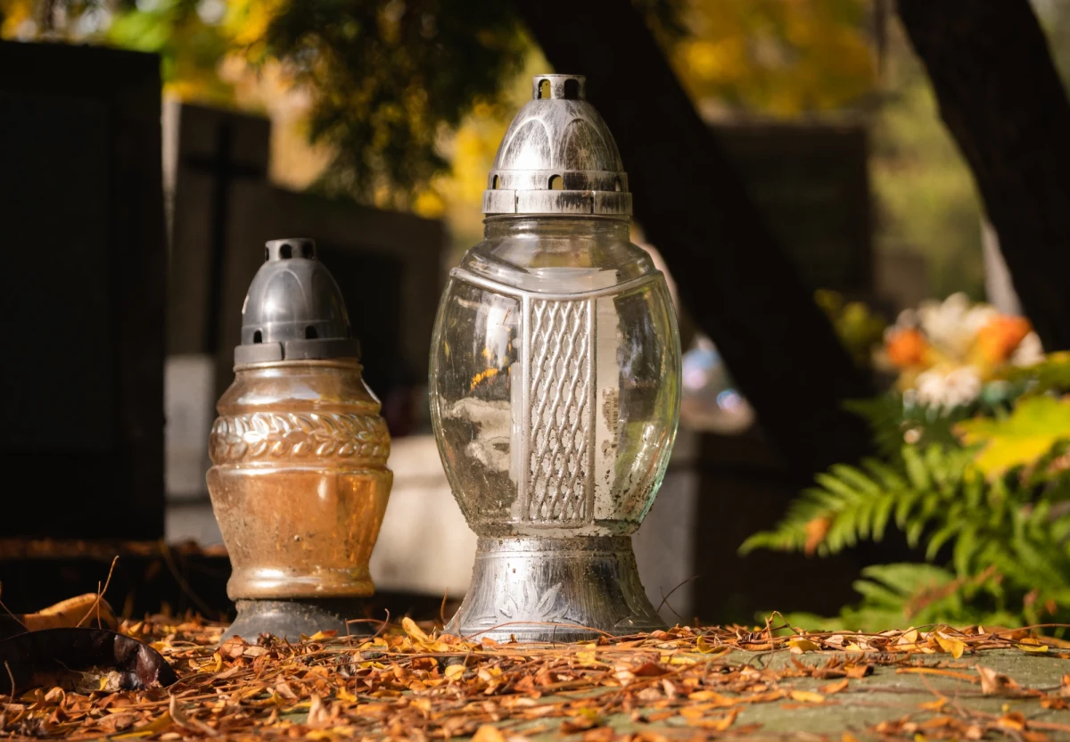 12 cmentarzy z czasów I wojny światowej usytuowanych w gminie Sękowa (Małopolskie) na pograniczu polsko-słowackim zostanie wyremontowanych w ramach projektu dofinansowanego ze środków unijnych. Prace o łącznej wartości blisko 3,9 mln zł zaplanowano do końca br.