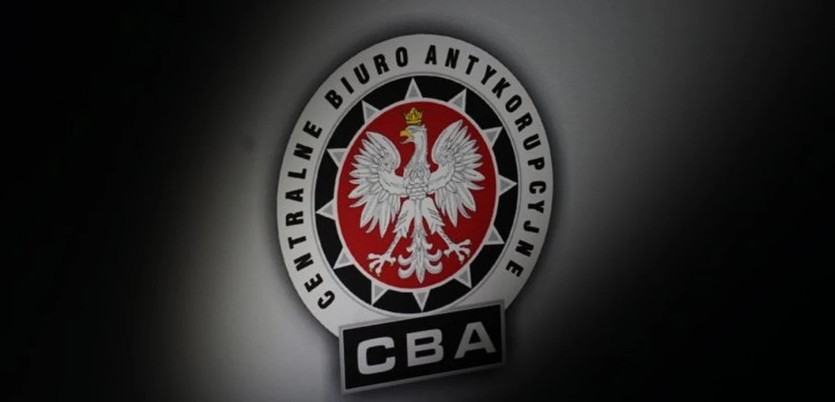 Akt oskarżenia wobec zatrzymanego przez CBA byłego burmistrza Pułtuska (Mazowieckie) Krzysztofa N. trafił do sądu - dowiedziała się PAP. Prokuratura oskarżyła go m.in. o korupcję przy przetargach budowlanych w gminie oraz szkole rolniczej, której dyrektorem był N.