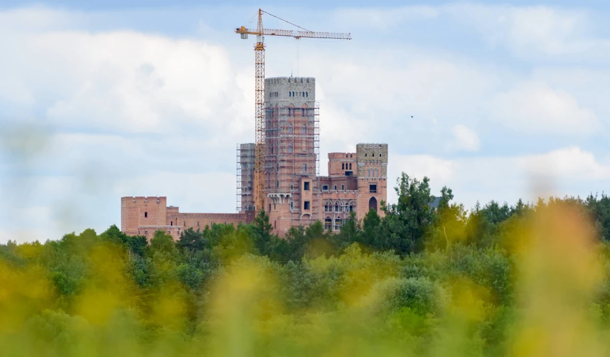 ​Wojewódzki Sąd Administracyjny w Warszawie uchylił decyzję Głównego Inspektora Nadzoru Budowlanego (GINB), który w sierpniu ubiegłego roku unieważnił pozwolenie na budowę tzw. zamku w Stobnicy (pow. obornicki, woj. wielkopolskie) - ustaliła PAP.