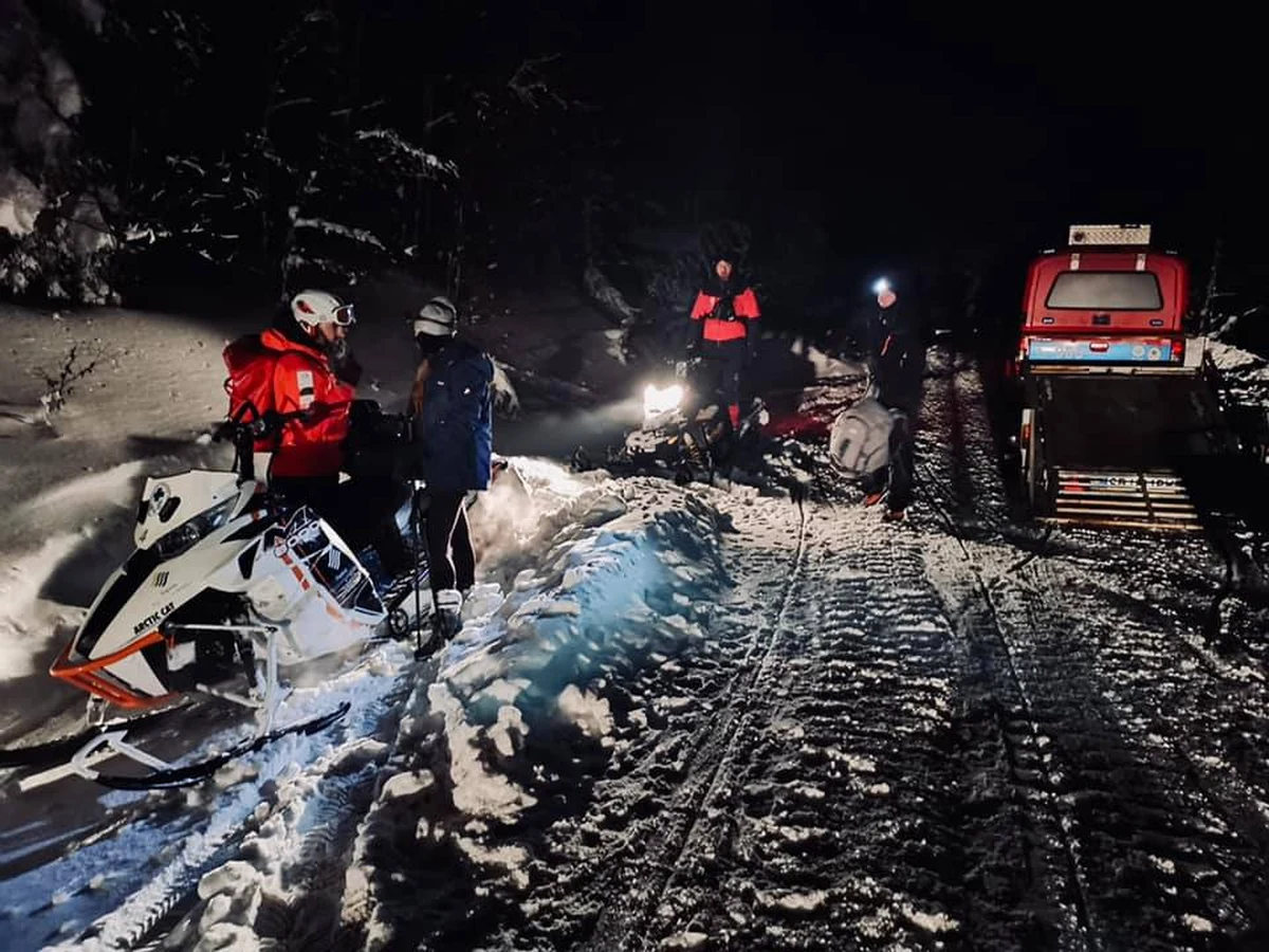 21 wypraw ratunkowych i 25 akcji, 85 osób poszkodowanych, do tego urazy ponad 400 narciarzy na stokach. Tak na półmetku ferii zimowych wygląda podsumowanie działań GOPR-u w Beskidach.