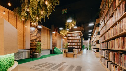 Zamiast kotleta serwują książki. Niezwykła biblioteka w Lublinie