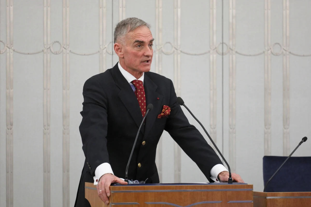 Senator Jan Maria Jackowski jutro ma zostać usunięty z klubu Prawa i Sprawiedliwości. Według nieoficjalnych informacji dziennikarza RMF FM Rocha Kowalskiego ostatnie wypowiedzi senatora, szczególnie w kontekście Pegasusa, "przelały czarę goryczy".