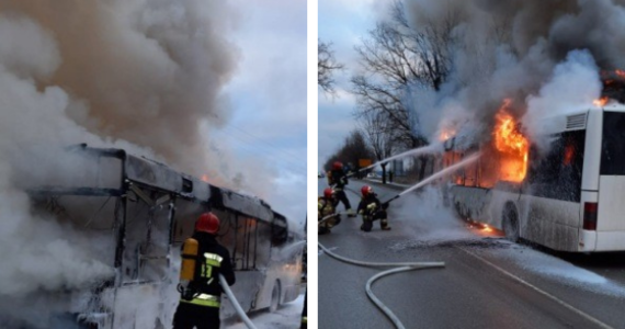 W Skarżysku-Kamiennej w Świętokrzyskiem zapalił się autobus MPK. Pasażerowie i kierowca zdążyli opuścić pojazd przed przyjazdem strażaków.