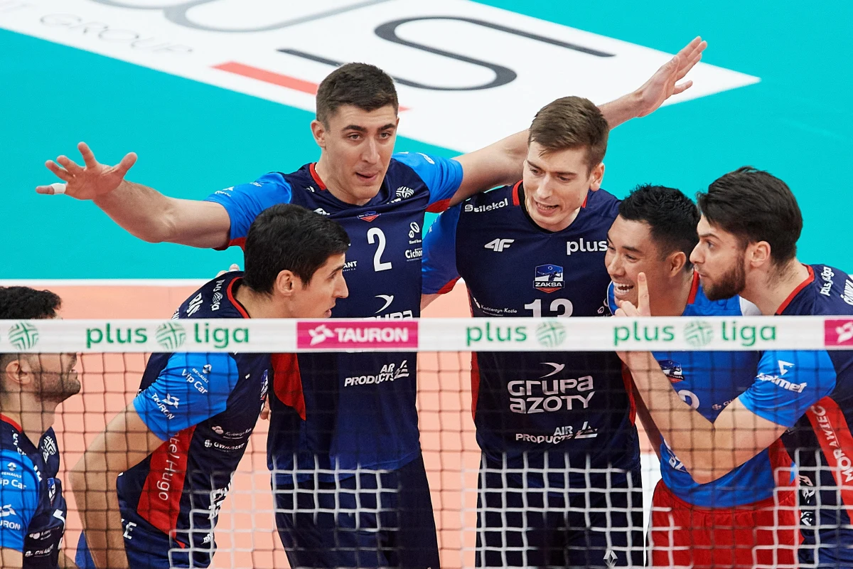 Siatkarze Grupy Azoty Kędzierzyn-Koźle pokonali na wyjeździe słoweński zespół OK Merkur Maribor 3:0 (25:19, 25:11, 25:21) w swoim czwartym meczu grupowym Ligi Mistrzów. Wygrana umocniła klub na drugim miejscu w grupie C. 