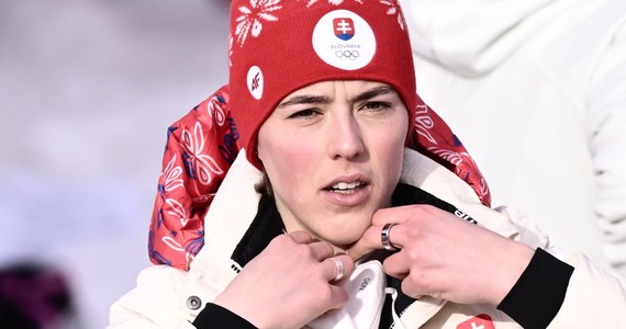 Petra Vlhova nie zawiodła słowackich kibiców i sięgnęła po złoty medal w slalomie na igrzyskach w Pekinie. Pecha miała wielka faworytka, Amerykanka Mikaela Shiffrin, która wypadła z trasy. Podobny los spotkał Polki: Magdalena Łuczak i Zuzanna Czapska nie ukończyły rywalizacji.