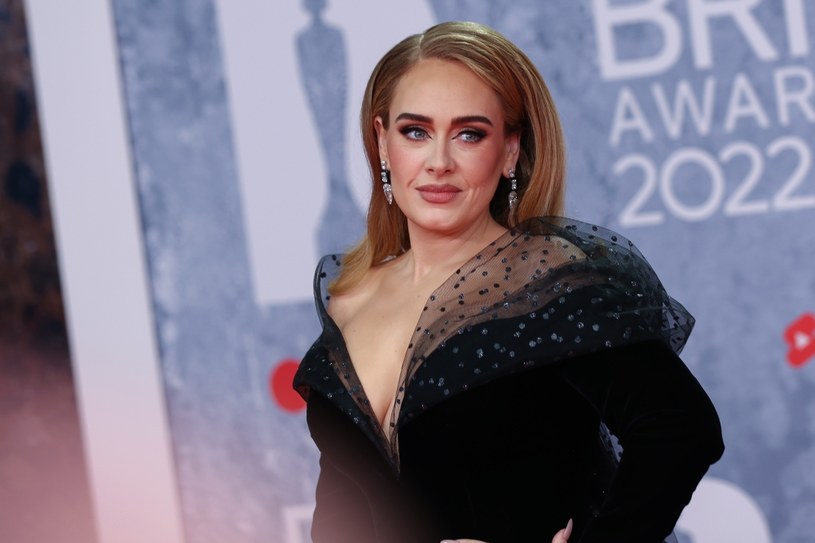 Jednym z największych komercyjnych sukcesów 2021 roku była wyczekiwana płyta "30" Adele. Poniżej znajdziecie kilka ciekawostek związanych z tym wydawnictwem.