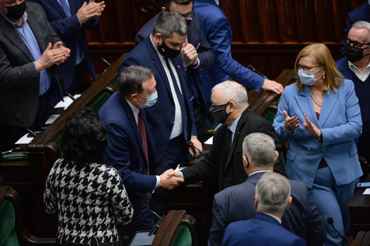 Sejm powołał Wiesława Janczyka do Rady Polityki Pieniężnej. Za jego kandydaturą głosowało 233 posłów, 220 było przeciw, 1 wstrzymał się od głosu. Jednocześnie Sejm nie powołał Jakuba Borowskiego do składu Rady Polityki Pieniężnej. Za głosowało 206 posłów, 246 było przeciw, 1 wstrzymał się od głosu.