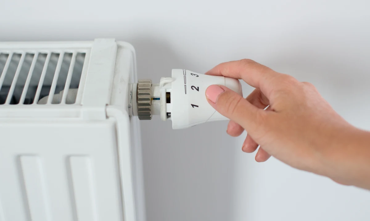 ​Awaria sieci ciepłowniczej w Puławach. Część mieszkańców nie ma ogrzewania. Utrudnienia mogą potrwać do wieczora.