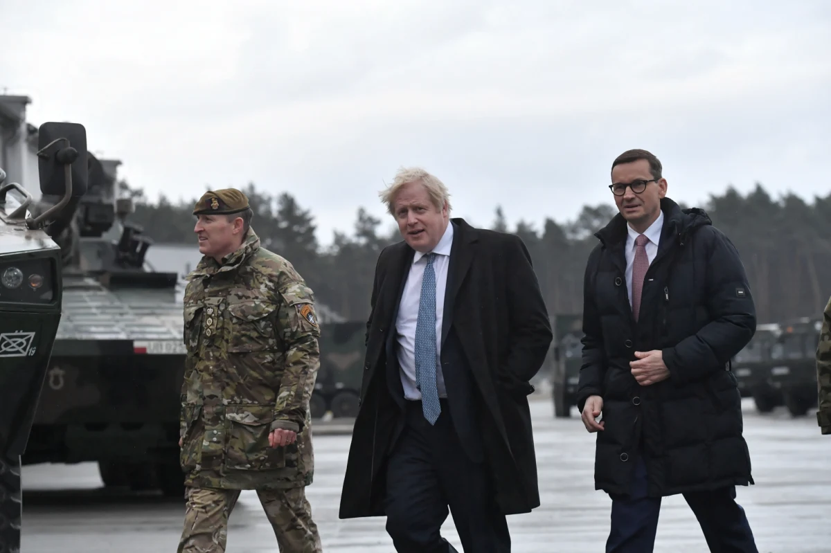 Brytyjski premier Boris Johnson, zapewnił na Twitterze, że Wielka Brytania pozostaje niezachwiana w zaangażowaniu na rzecz bezpieczeństwa Europy przeciwko tym, którzy chcieliby je podważyć. Boris Johnson w czwartek odwiedził Polskę.