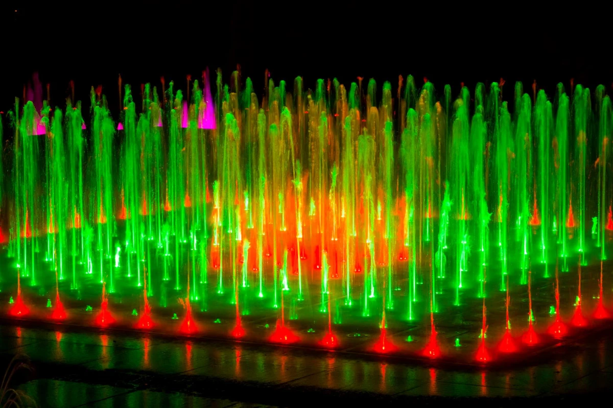 Fontanna multimedialna - jedna z największych atrakcji Rzeszowa - po dwóch latach przerwy związanych z pandemią znów ma być miejscem pokazów, które zachwycały tysiące osób. Najpierw jednak przejdzie remont.