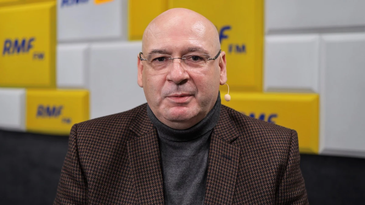 "Prezydencki projekt oczywiście zawiera wady, ale jest poważną odpowiedzią na zarzuty, które formułowała UE, a PiS-owski projekt jest niepoważny" - tak w Popołudniowej rozmowie w RMF FM wicemarszałek Sejmu Piotr Zgorzelski z PSL oceniał dwa projekty ws. odpowiedzialności dyscyplinarnej sędziów. "Moim zdaniem tylko praca nad projektem prezydenckim opozycji plus roztropnej części PiS jest gwarancją na to, że te środki zostaną odblokowane" - tak gość Marka Tejchmana mówił o pieniądzach z Krajowego Planu Odbudowy. 