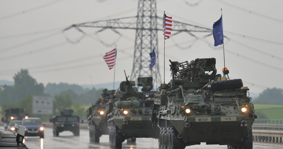 Od soboty, 12 lutego, do 26 marca na polskich autostradach i drogach ekspresowych będzie można zobaczyć kolumny pojazdów wojskowych. Ma to związek z ćwiczeniami wojsk USA w Europie. Zobaczcie, na których drogach pojawią się wojskowe ciężarówki.