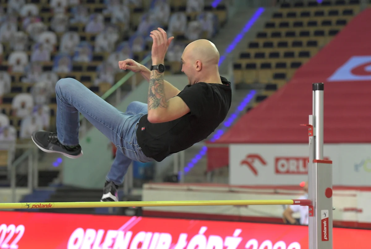 Sylwester Bednarek, halowy mistrz Europy w skoku wzwyż z 2017 roku, zakończył karierę sportową podczas mityngu Orlen Cup w Łodzi. 