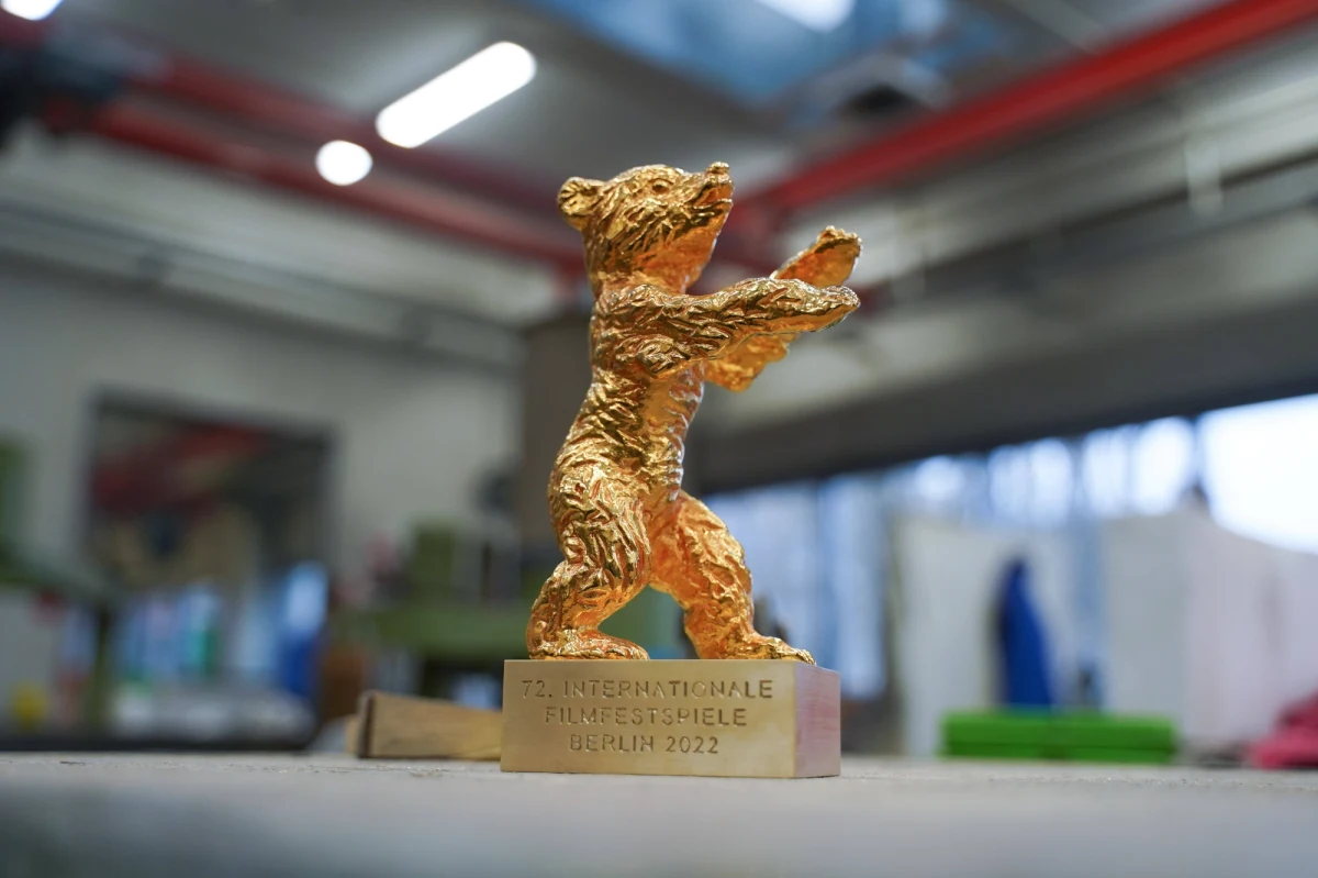 Wręczenie nagród Złotego i Srebrnego Niedźwiedzia podczas festiwalu filmowego Berlinale i najnowszy obraz Pedro Almodovara – „Matki równoległe” w polskich kinach. To najważniejsze wydarzenia kulturalne najbliższego tygodnia.