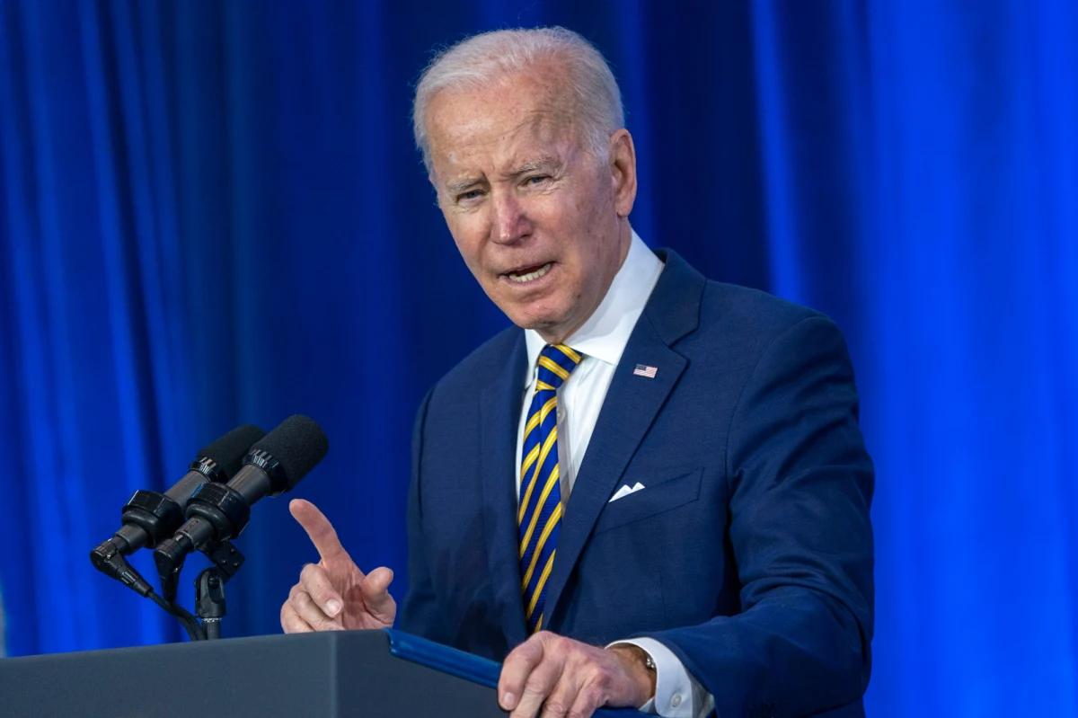 Prezydent USA Joe Biden potwierdził w niedzielnej rozmowie z ukraińskim prezydentem Wołodymyrem Zełenskim poparcie dla suwerenności i integralności terytorialnej Ukrainy. Zapewnił także o zdecydowanej odpowiedzi na ewentualną dalszą agresję Rosji - przekazał Biały Dom.