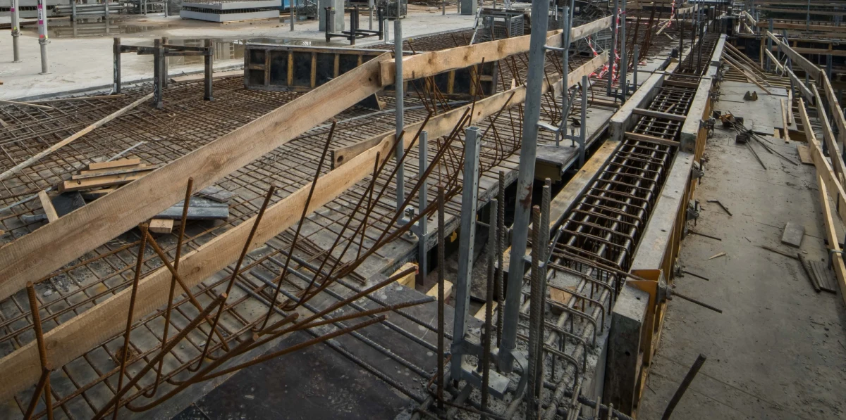 ​Policja prowadzi śledztwo w sprawie budowy bloku w Lublinie, który powstaje na gruncie nieprzeznaczonym pod budowę mieszkań. Funkcjonariusze sprawdzą, czy doszło do przestępstwa.